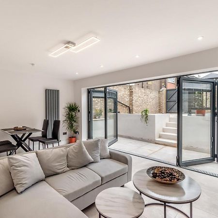דירות לונדון Modern Garden Flat With Private Parking מראה חיצוני תמונה
