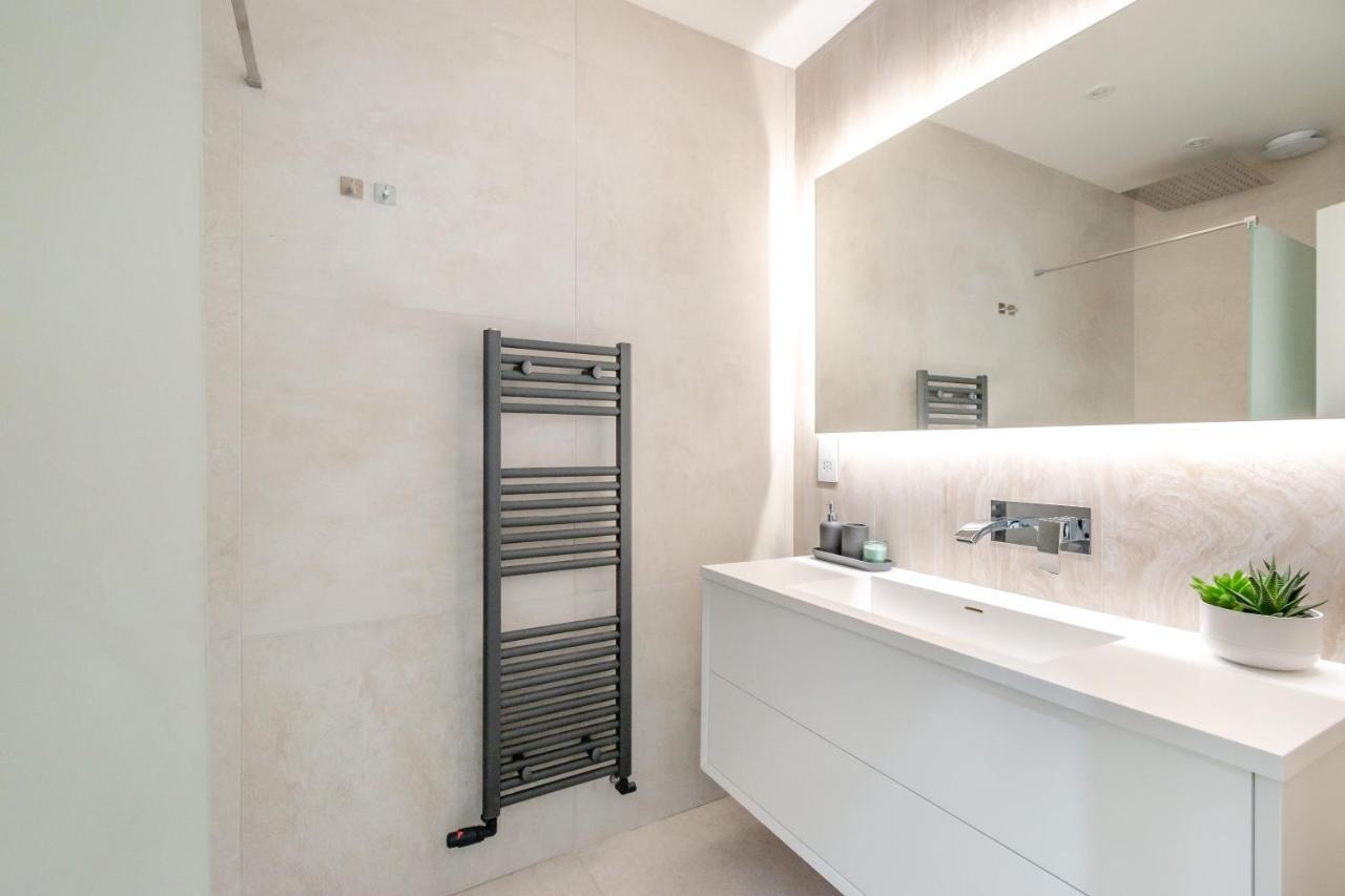 דירות לונדון Modern Garden Flat With Private Parking מראה חיצוני תמונה