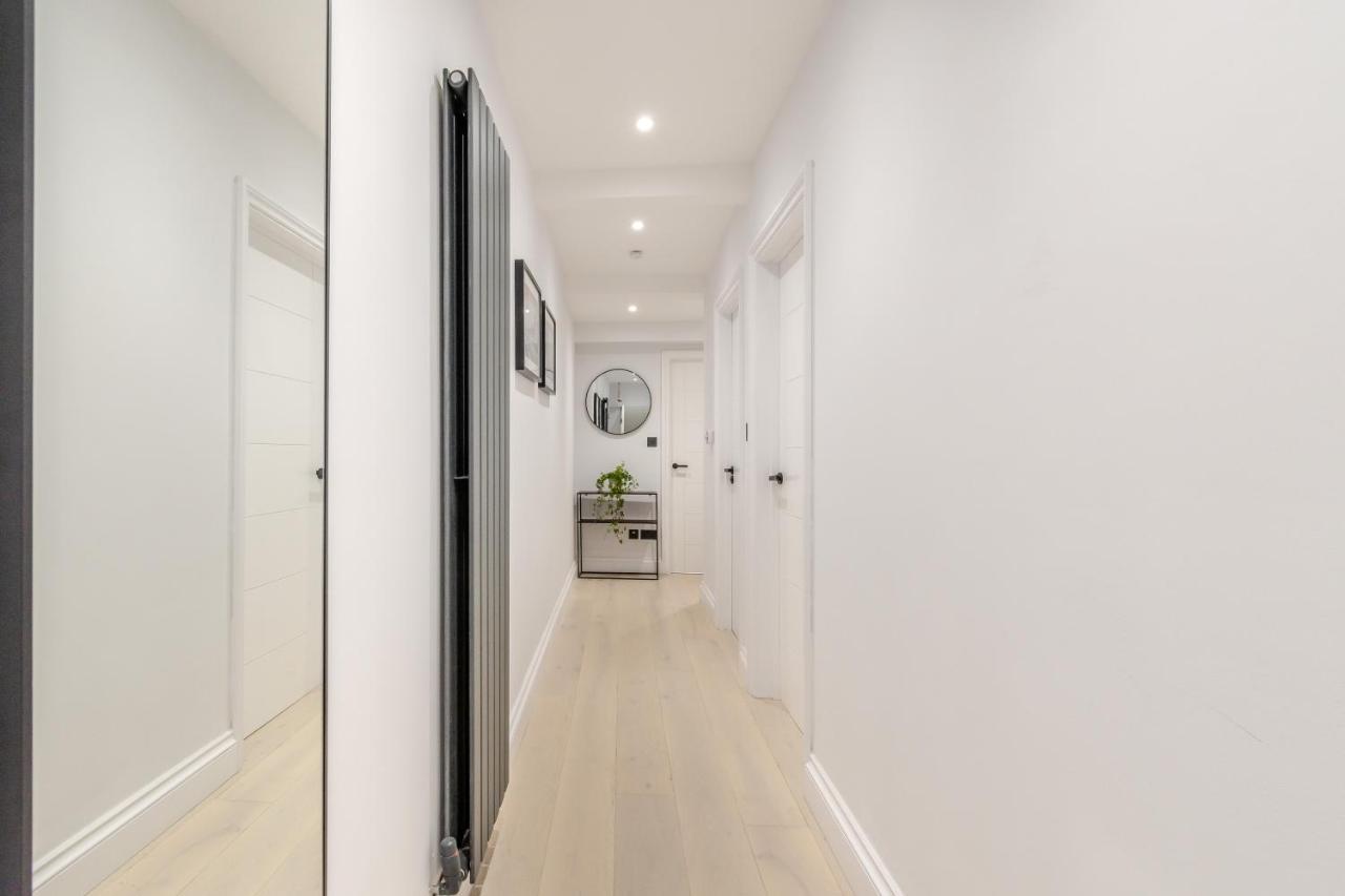 דירות לונדון Modern Garden Flat With Private Parking מראה חיצוני תמונה